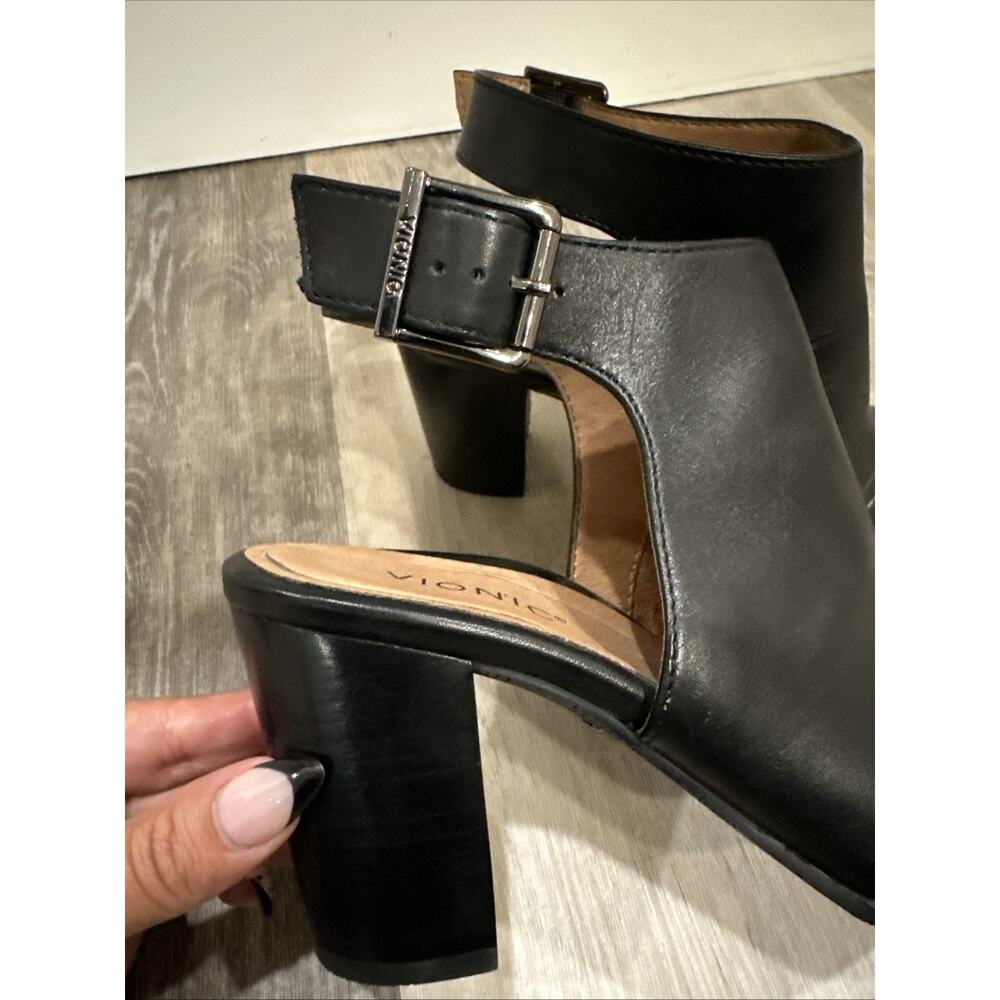 Vionic Lacey Black Leather Ankle Strap Booties Womens 7 EU 38 Arch Support - Picture 4 of 7